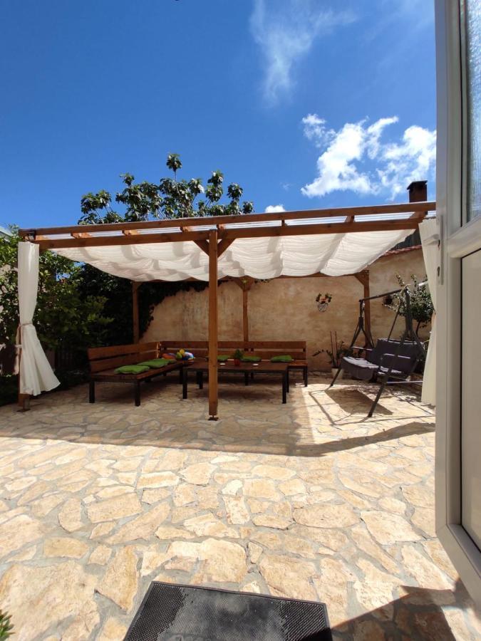 Apartmani Amans Пула Екстериор снимка