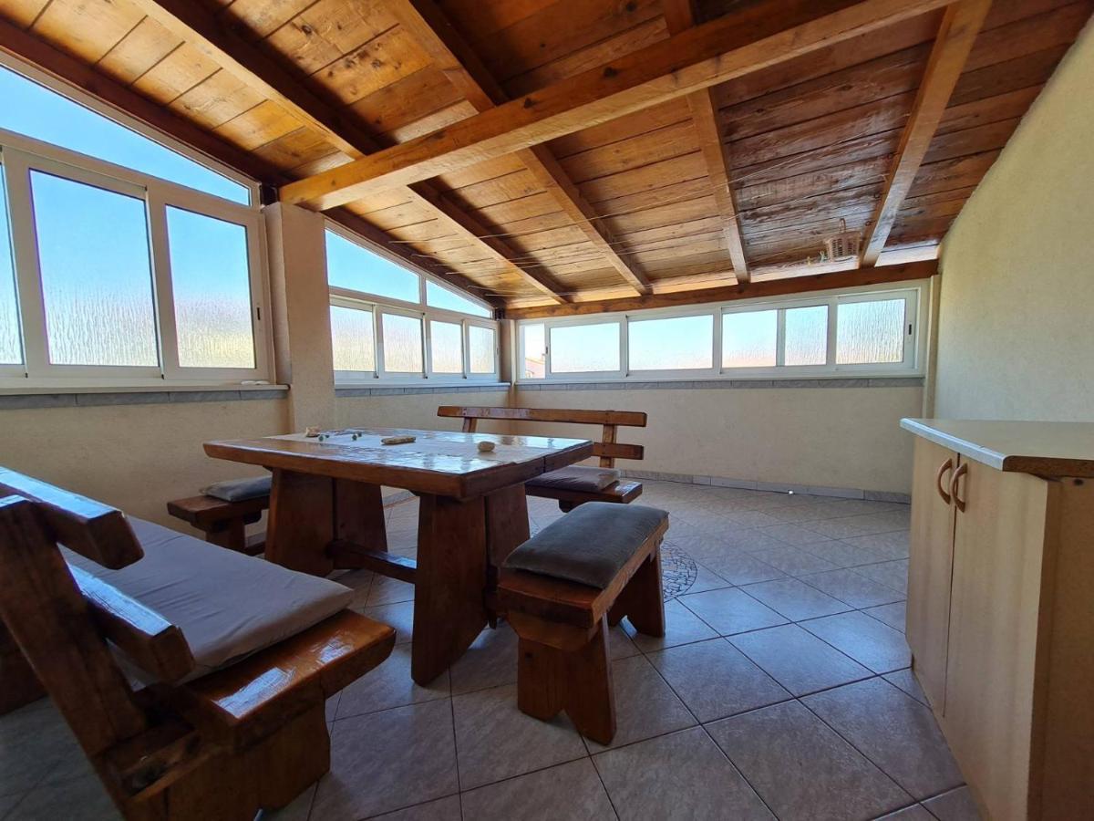 Apartmani Amans Пула Екстериор снимка