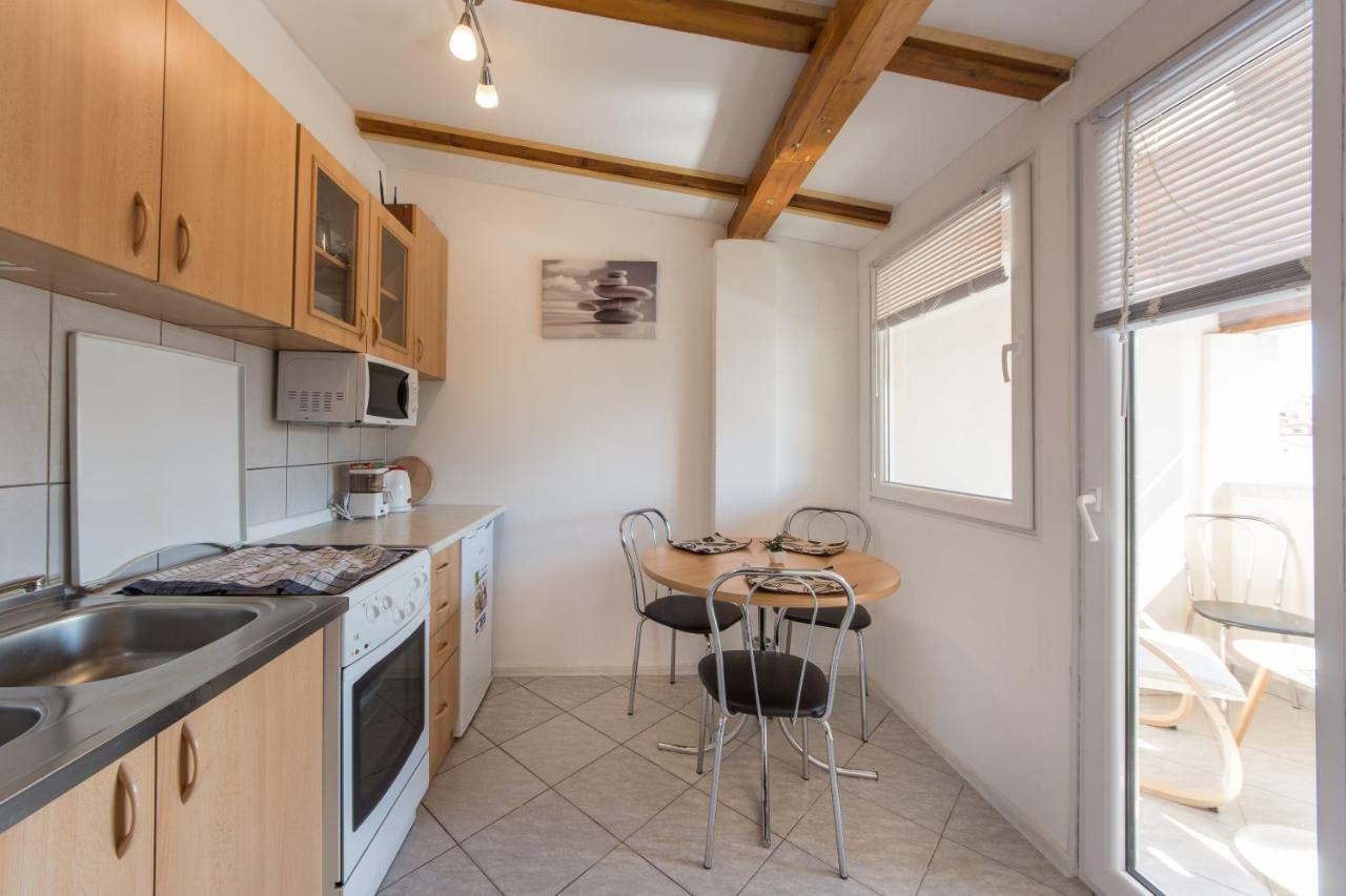 Apartmani Amans Пула Екстериор снимка